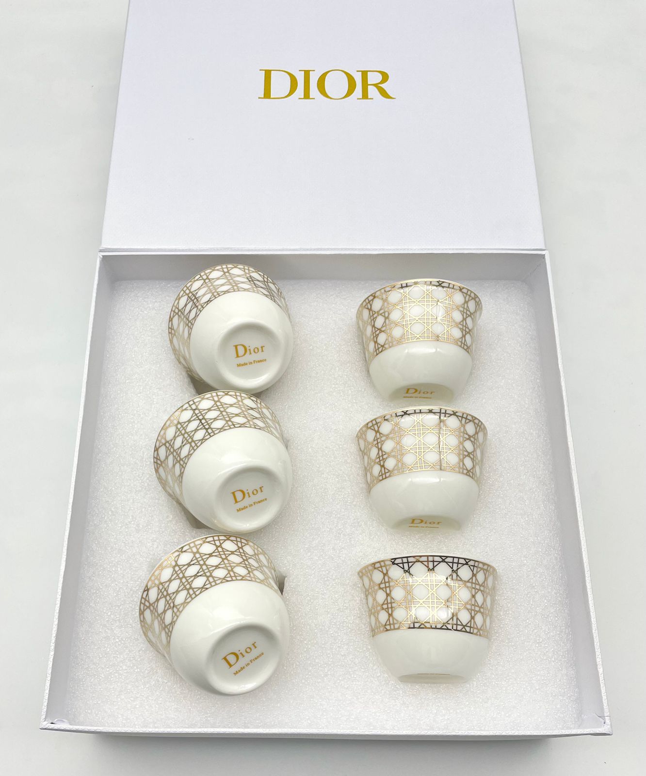 Dior Arabic coffee set available in two colors